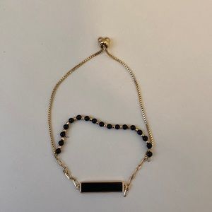 ♻️(NWOT) Black Bracelet♻️